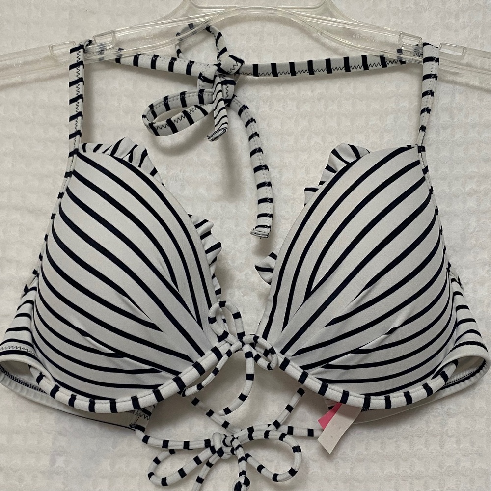 NWOT Victoria‘s Secret Black & White Stripe Bikini Top 34D